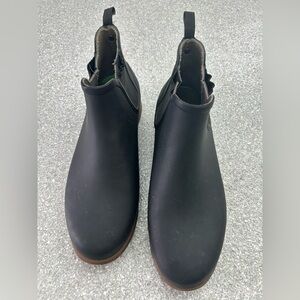 BOGS Black Women's Sweetpea II Chelsea Slip-On Rubber Waterproof Boots Size 10